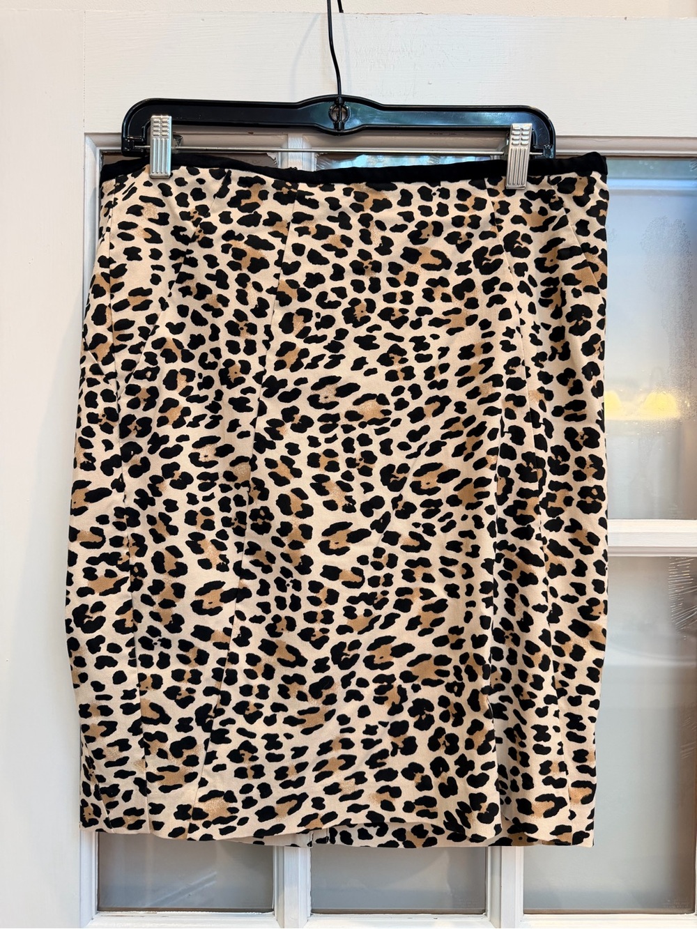 WHBM White House Black Market Chic Leopard Pencil Skirt Beige & Black Size 14
